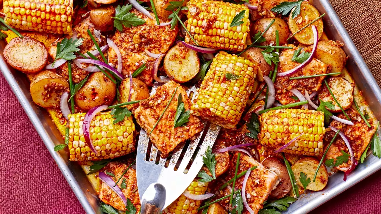 Spiced Salmon With Potatoes and Corn