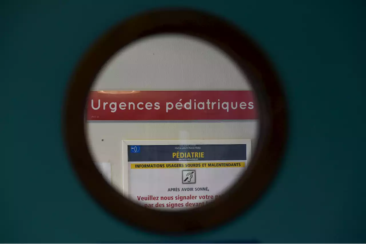 Île-de-France : 14 jeunes patients transférés face au risque de saturation des services pédiatriques