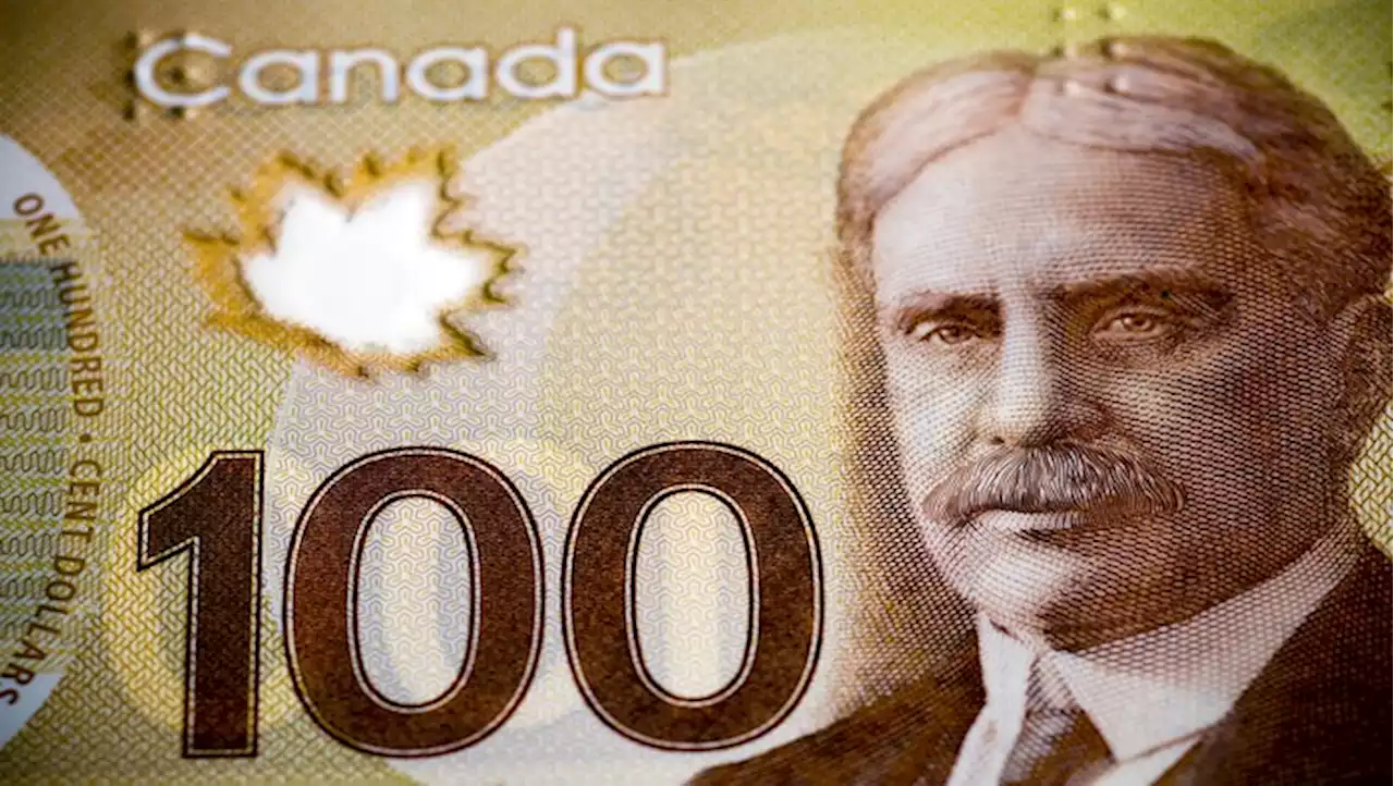 Canadian Dollar Gains but Remains in Tough Spot, USD/CAD Rejected at Key Support