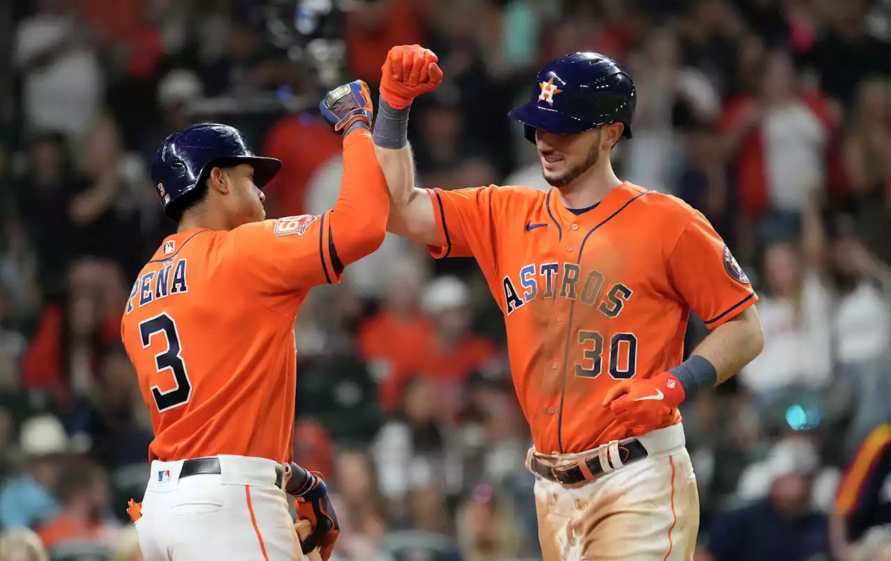 Astros' Jeremy Peña, Kyle Tucker named finalists for American League Gold Glove awards