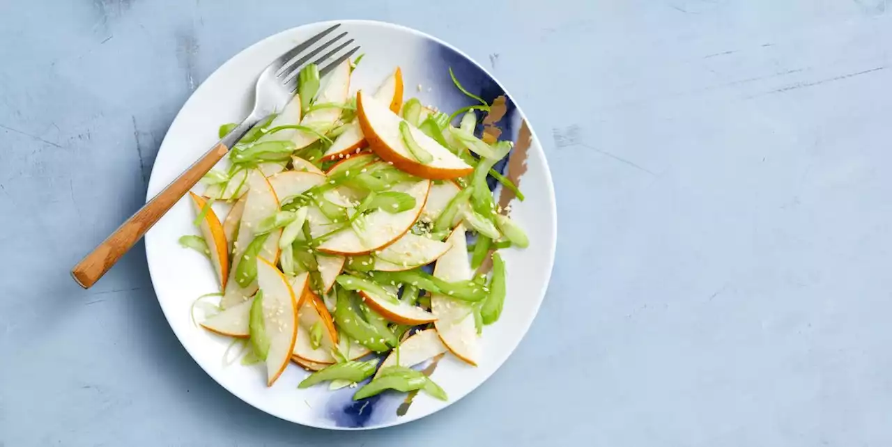 Asian Pear, Celery, and Scallion Salad With Sesame Seeds