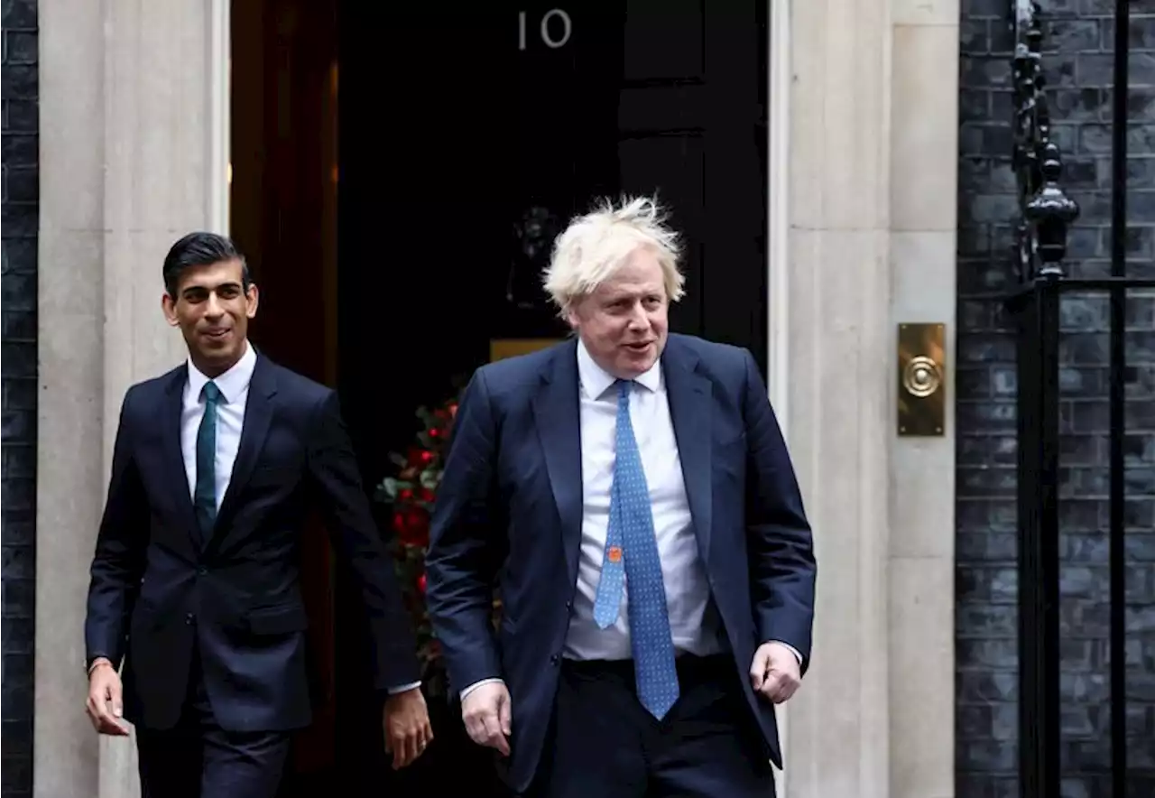 Boris Johnson, Rishi Sunak lead race to be UK's next prime minister