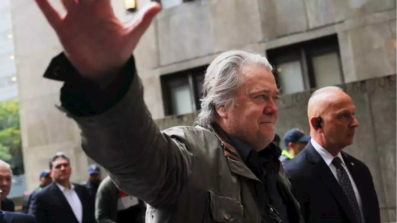 Steve Bannon Gets Four Months in the Slammer for Defying Jan. 6 Subpoena