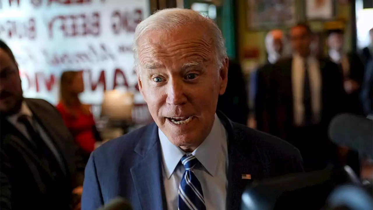 Biden talking about accomplishments is Democrats' 'worst performing message,' pollster says