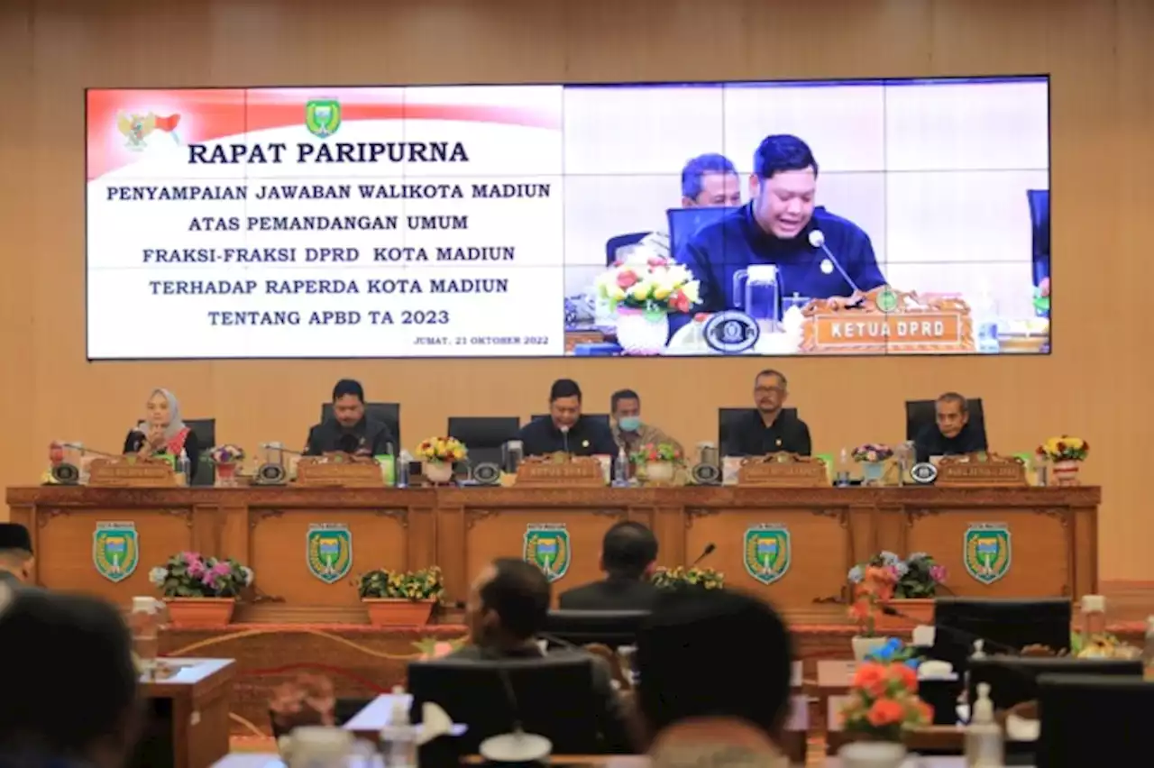 Pembahasan Raperda APBD 2023 Kota Madiun, Jawaban Eksekutif Setebal 95 Halaman