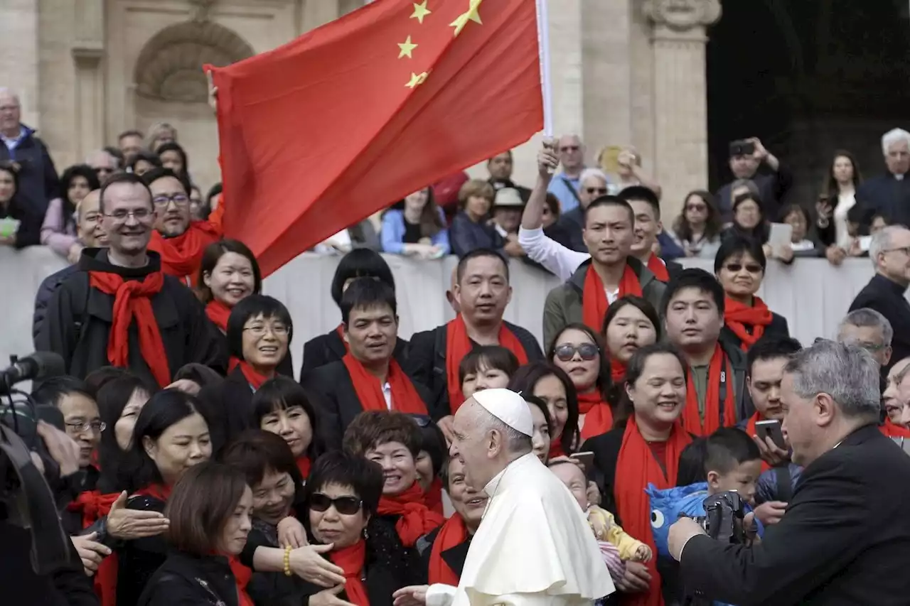 Vatican : Rome et Pékin renouvellent leur accord historique sur la nomination des évêques