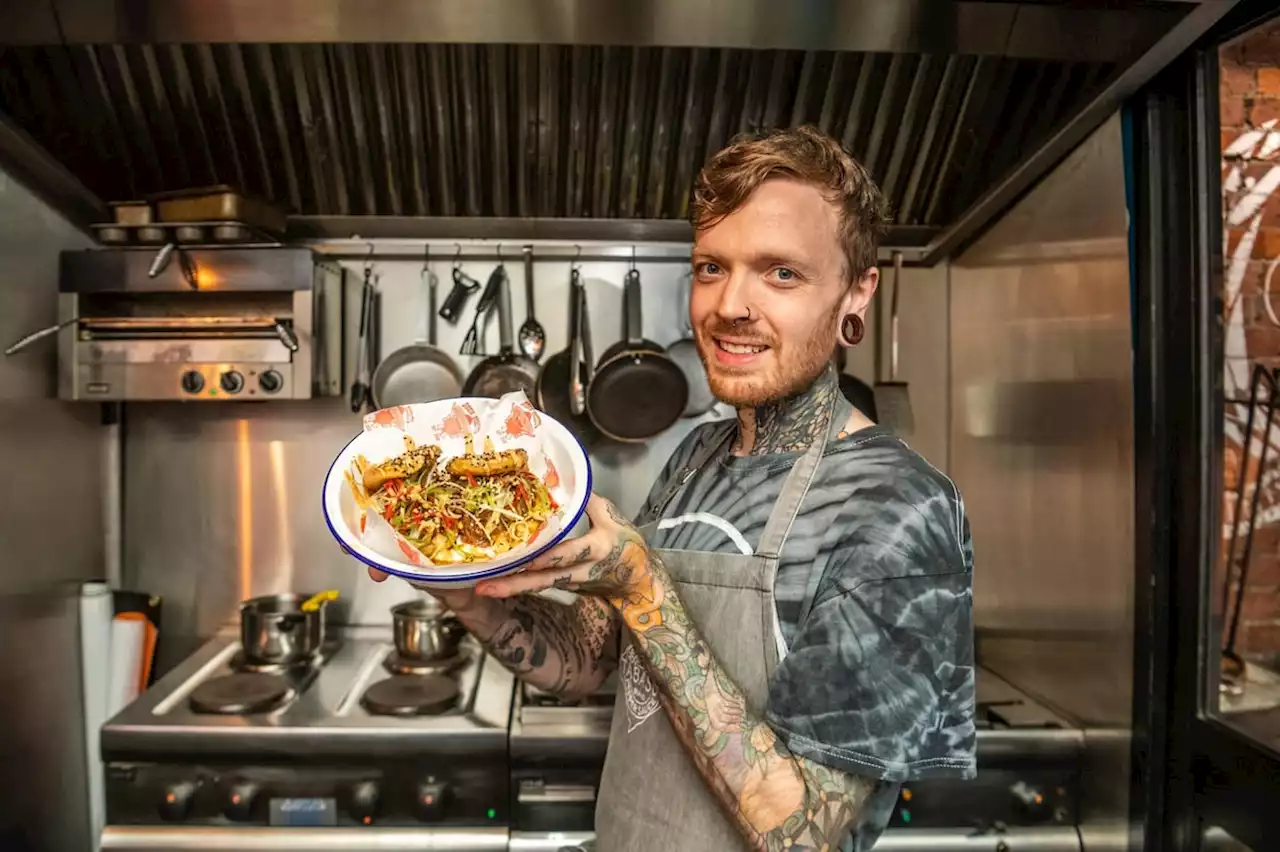 Leeds street food chef wins national award for combining a Mexican stew with bao buns