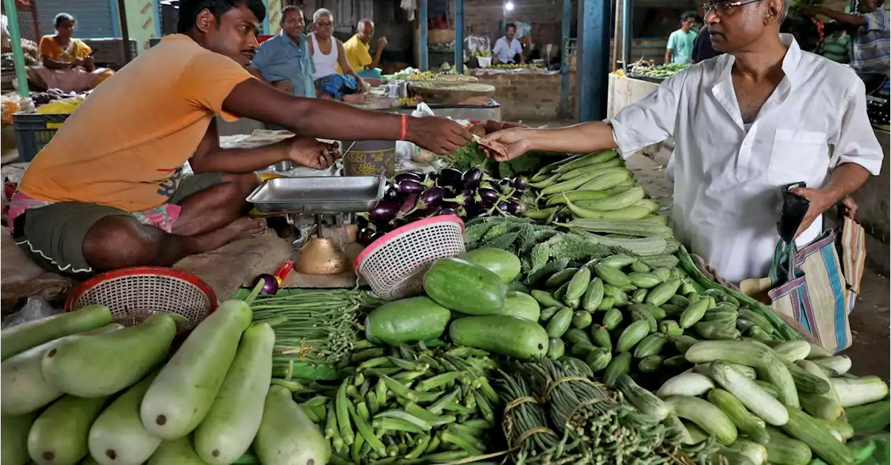 India's fiscal, monetary authorities should be watchful amid global gloom -govt