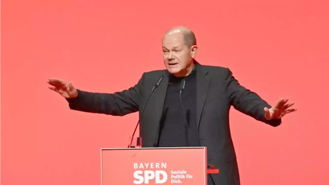 Kanzler Olaf Scholz bejubelt bei Landesparteitag der SPD