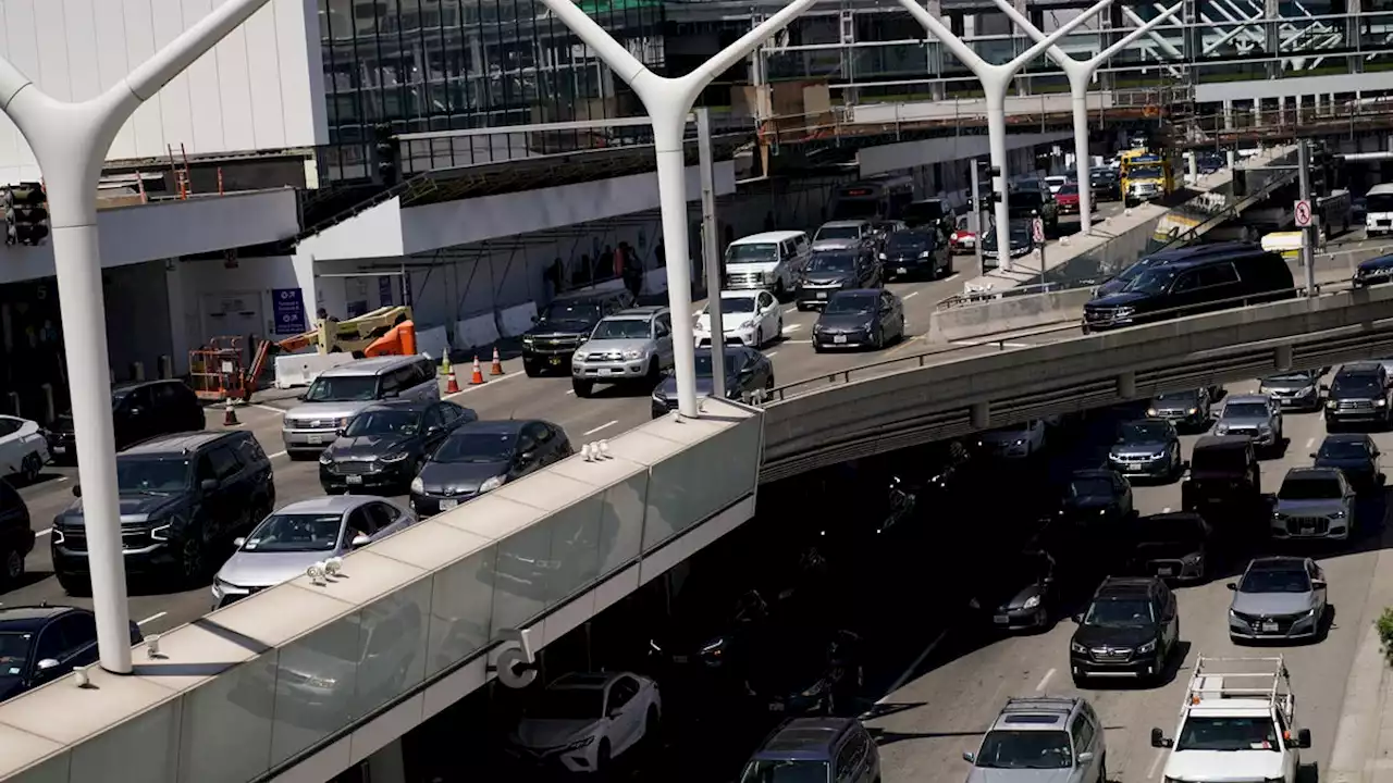 Driver arrested after high-speed car chase from San Diego to Los Angeles, standoff at LAX