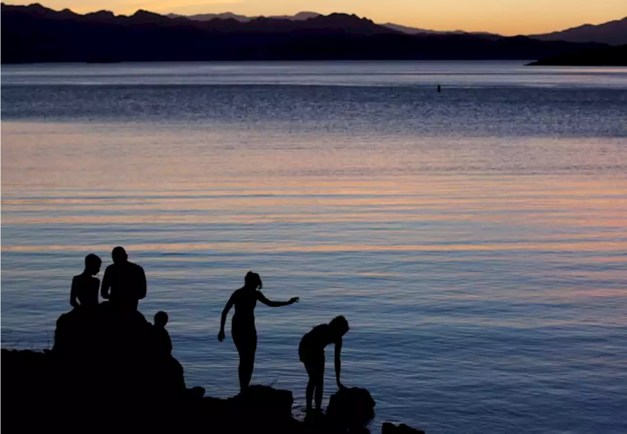 Experts: Lake Mead brain-eating amoeba death among few in US