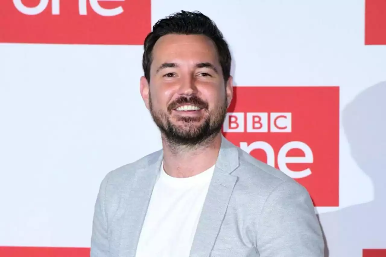 'He was ready to knock me out': Martin Compston confronted by man in Braehead