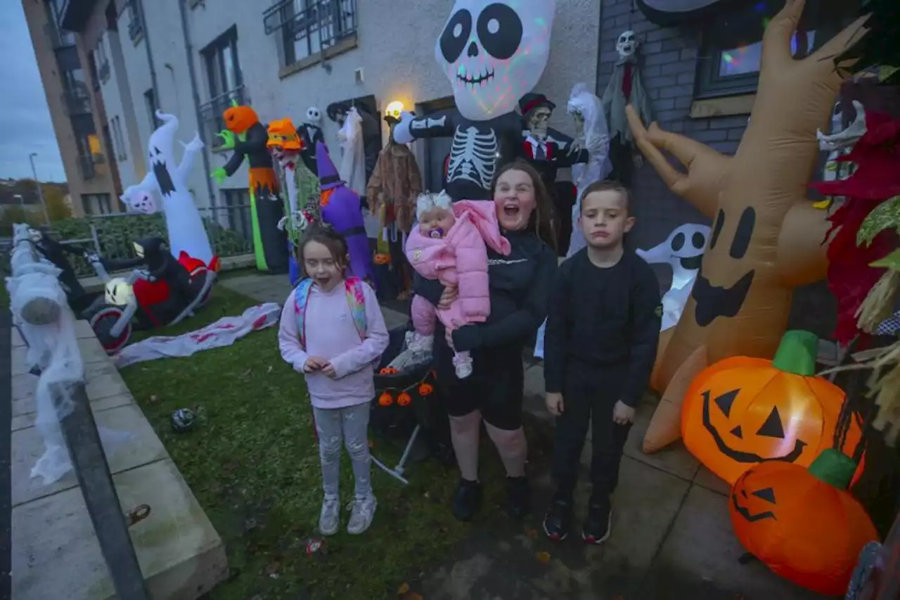 Incredible pictures of North Glasgow's spooktacular Halloween house