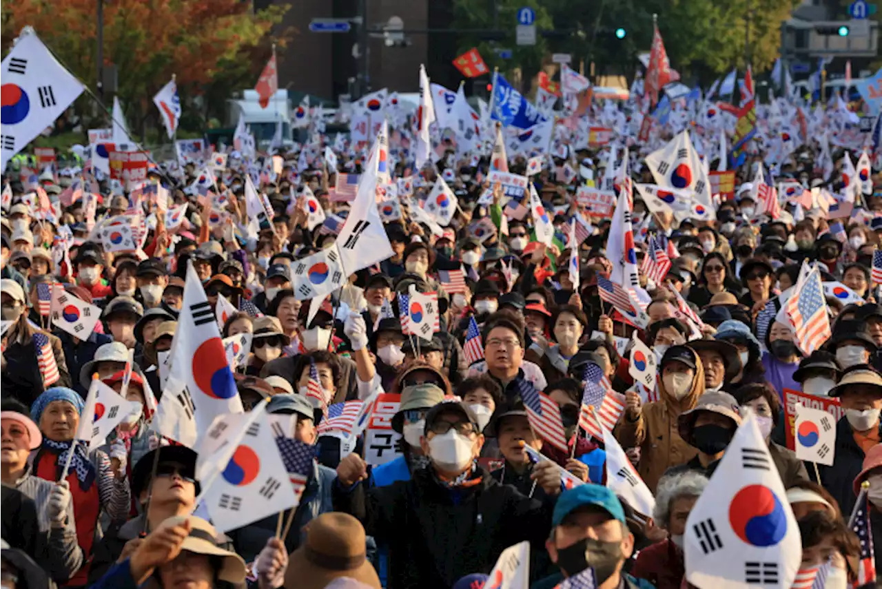 ‘통합’과 멀어진 윤 대통령…보수·진보 갈등 ‘광장의 대결’로