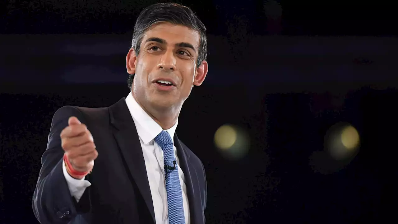 Regno Unito, Rishi Sunak ufficializza la sua candidatura per Downing Street