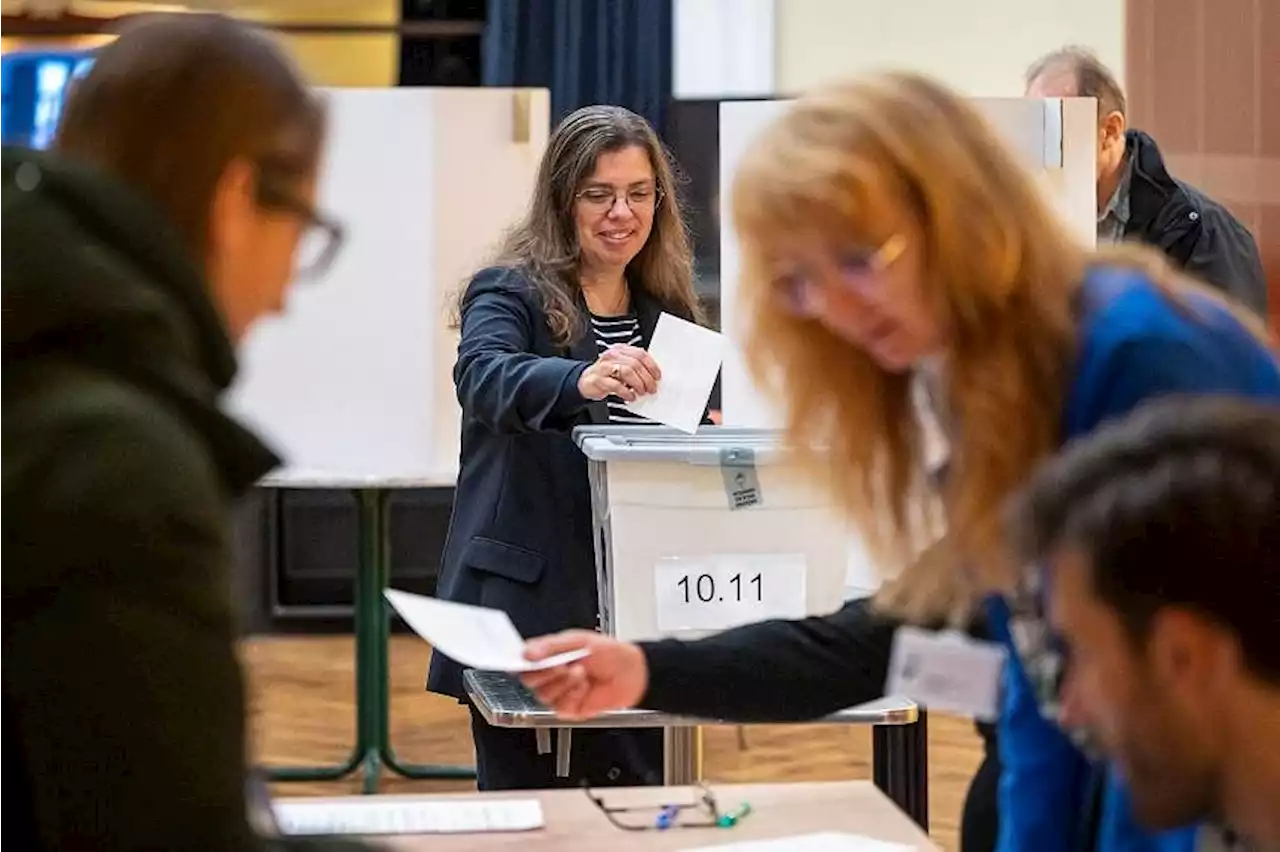 Slovenia votes for President as nationalists vie for comeback