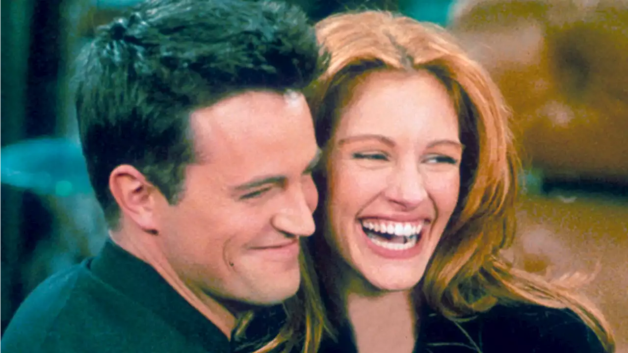 How Matthew Perry Convinced Julia Roberts to Guest on Friends, Why He Dumped Her