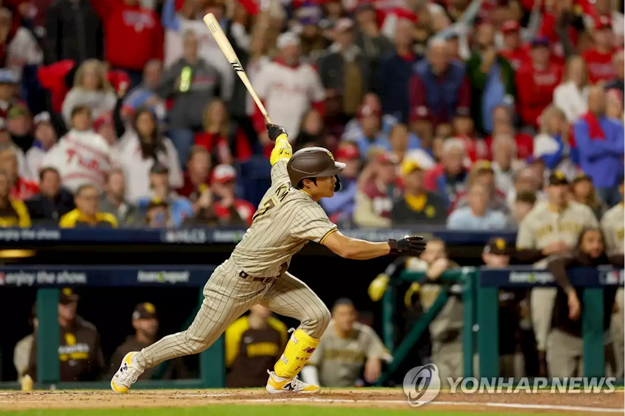 김하성, MLB PS 두 번째 멀티히트…샌디에이고는 탈락 위기 | 연합뉴스