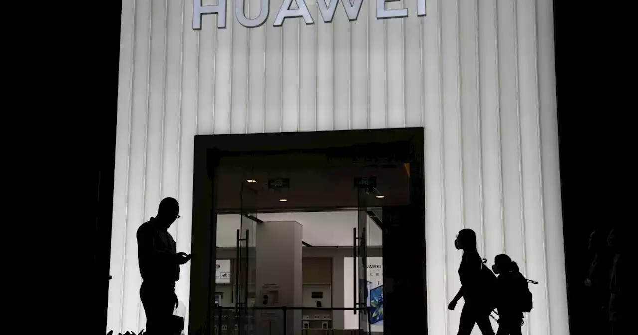 Chinese officers charged in plot to obstruct US Huawei probe