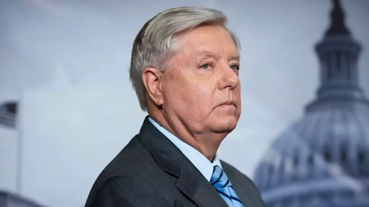 Clarence Thomas freezes order for Lindsey Graham to testify before Georgia grand jury investigating 2020 election | CNN Politics