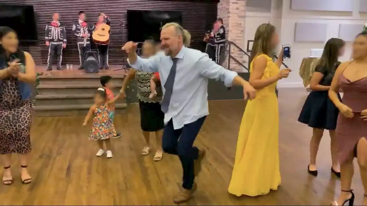 See Kody Brown's Epic Dance Moves on 'Sister Wives'