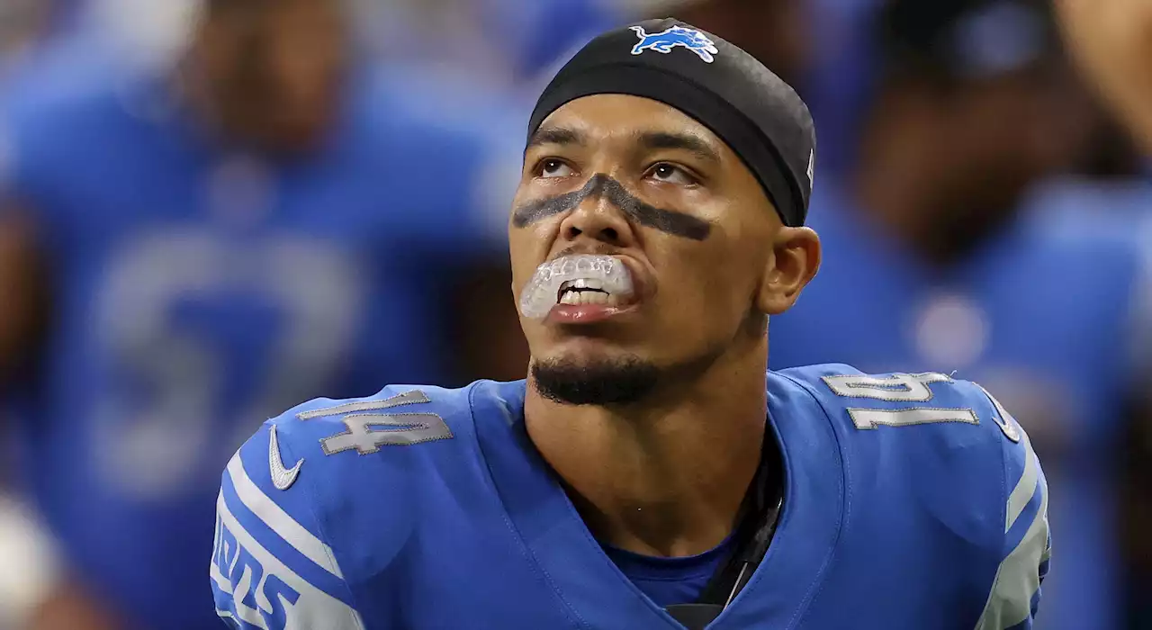 Lions' Amon-Ra St. Brown ruled out with concussion after taking big hit vs. Cowboys