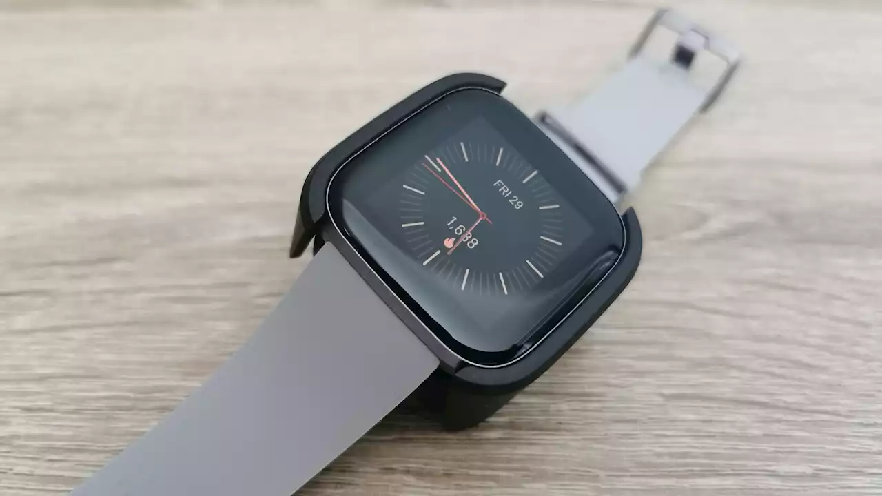 Australian regulator takes Fitbit to court over faulty devices - Hypertext