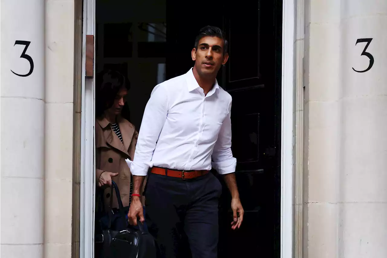 Rishi Sunak to Be Britain's New Prime Minister as Rivals Quit Race