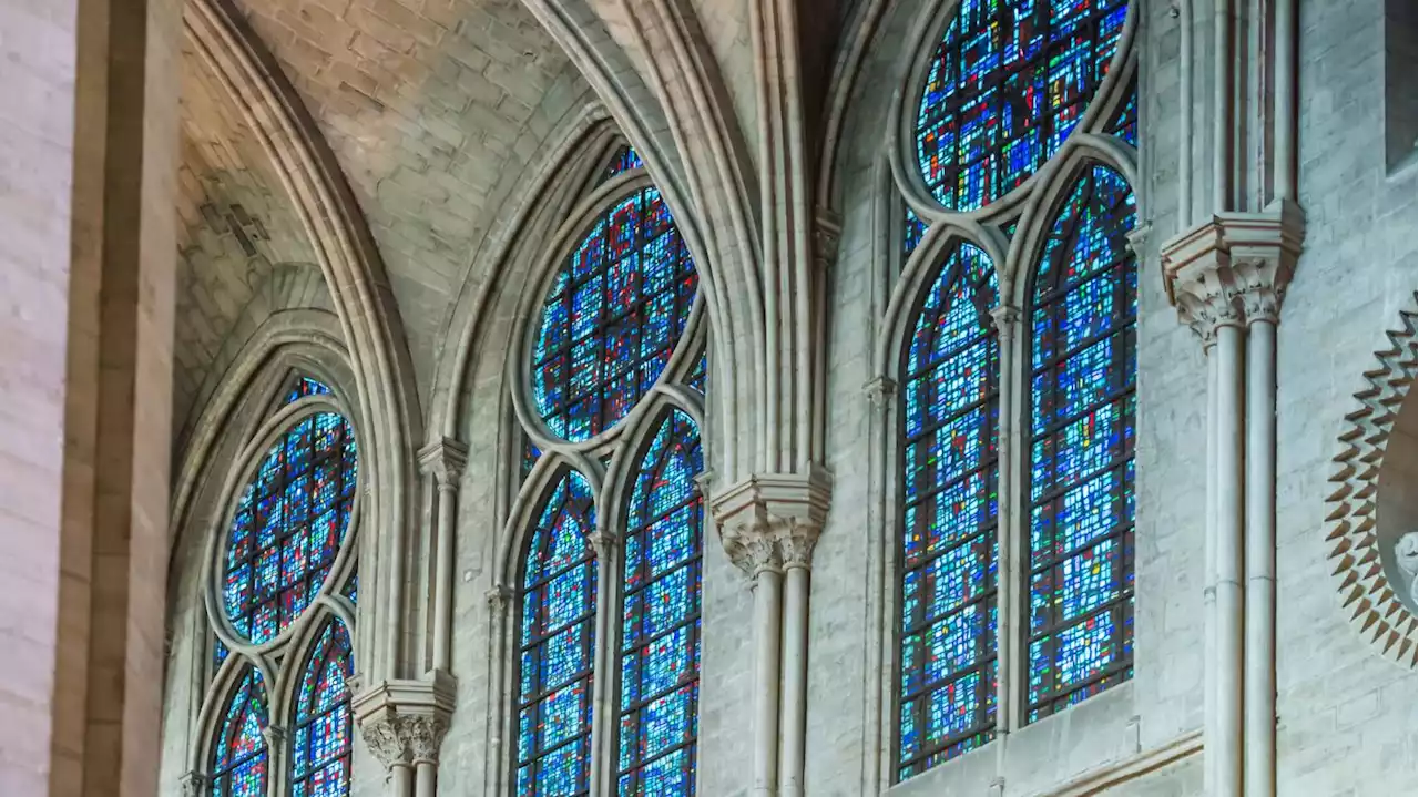 Ein Stück Paris im Ruhrgebiet: Köln restauriert vier Fenster von Notre-Dame