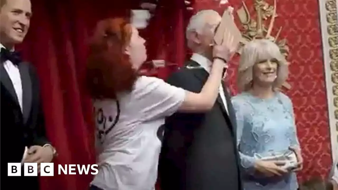 Madame Tussauds: Protesters throw cake on King Charles waxwork