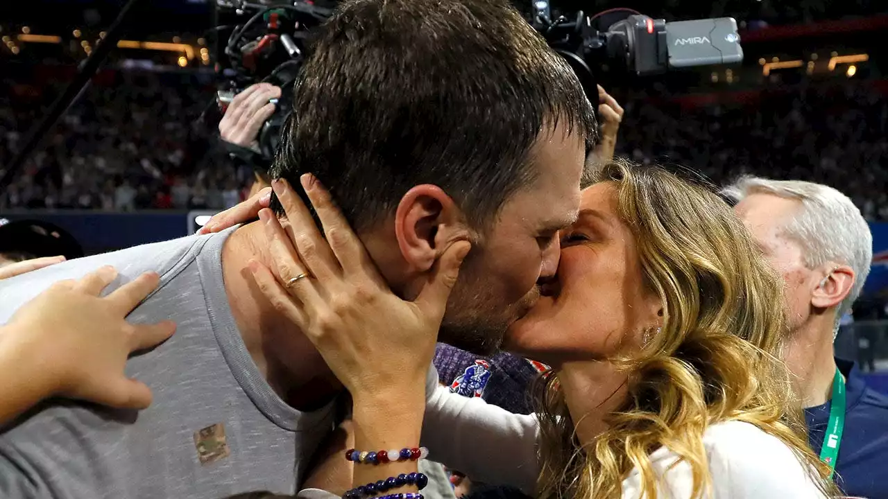 Antonio Brown trolls Tom Brady and Gisele Bündchen's relationship drama again