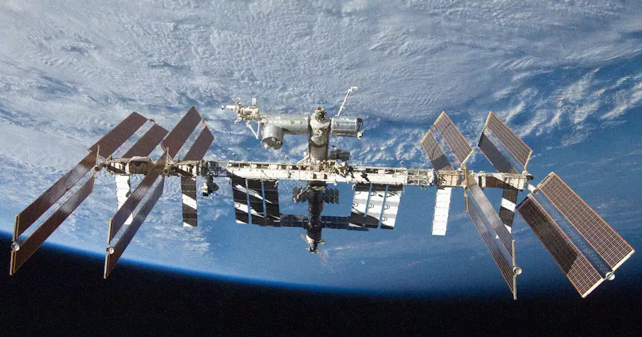 Space Station Forced to Perform Huge Swerve to Avoid Debris From When Russia Blew Up a Satellite