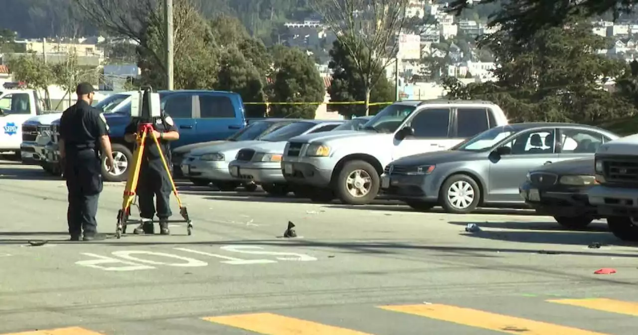 Pedestrian accident in San Francisco's Sunset District leaves 1 woman dead, 1 critically injured