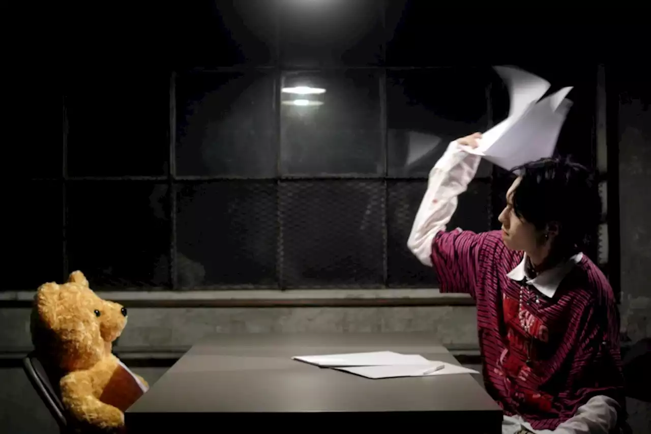 Update: Xdinary Heroes’ Gaon Interrogates A Teddy Bear In New Comeback Teaser For “Overload”