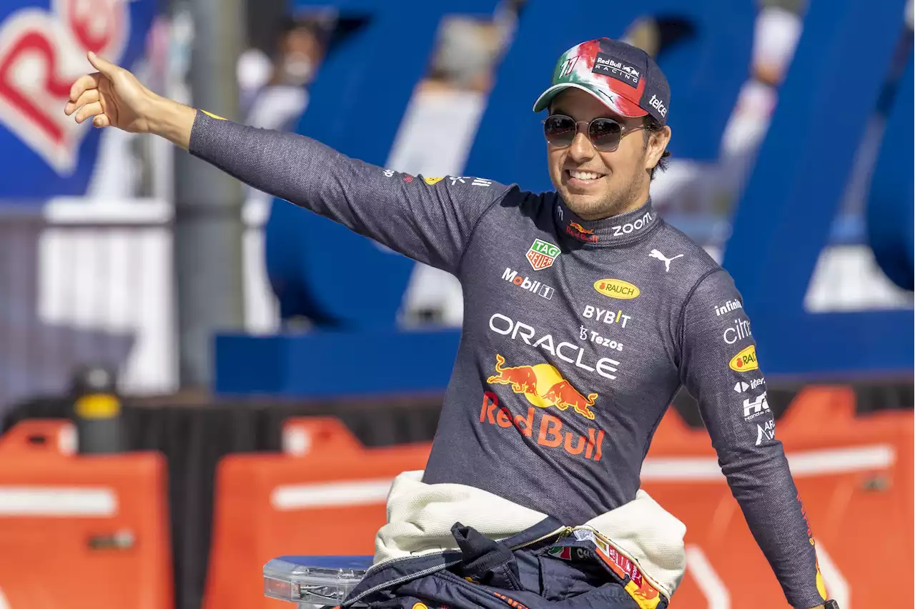 Checo Pérez corre en Guadalajara por primera vez en un Red Bull