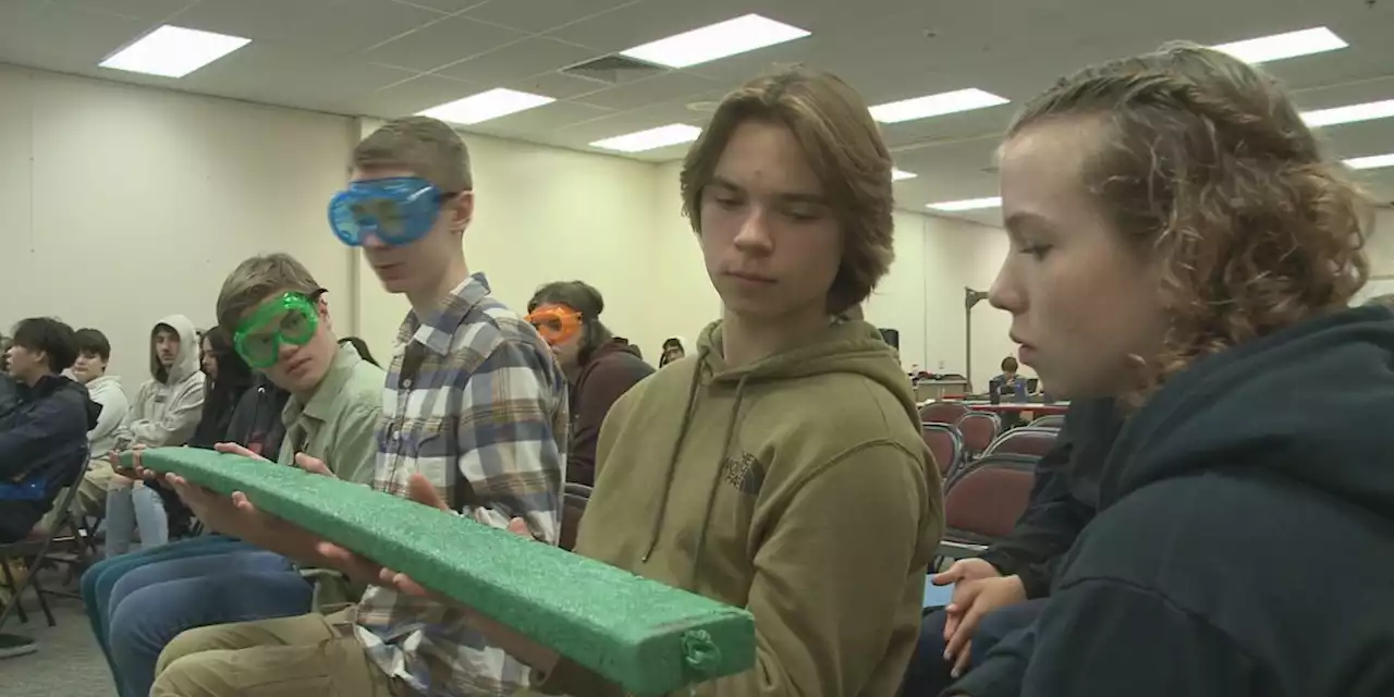 Anchorage man demonstrates technology to recycle plastic ocean waste