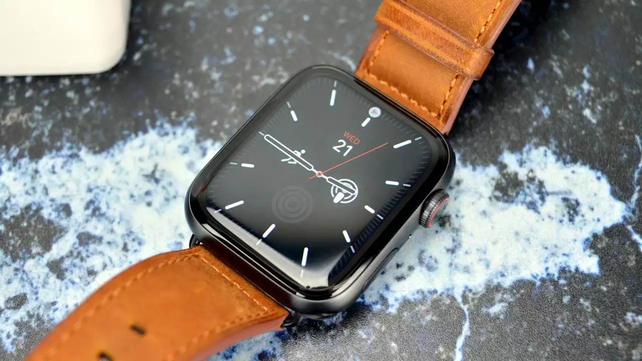 Despite not being an Apple aficionado, this doctor says everyone should wear an Apple Watch