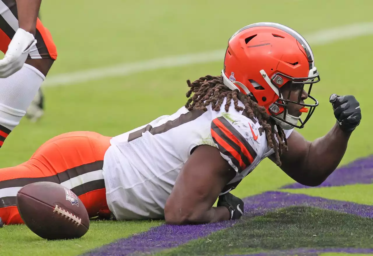 Why the Browns need Kareem Hunt now more than ever: Dan Labbe