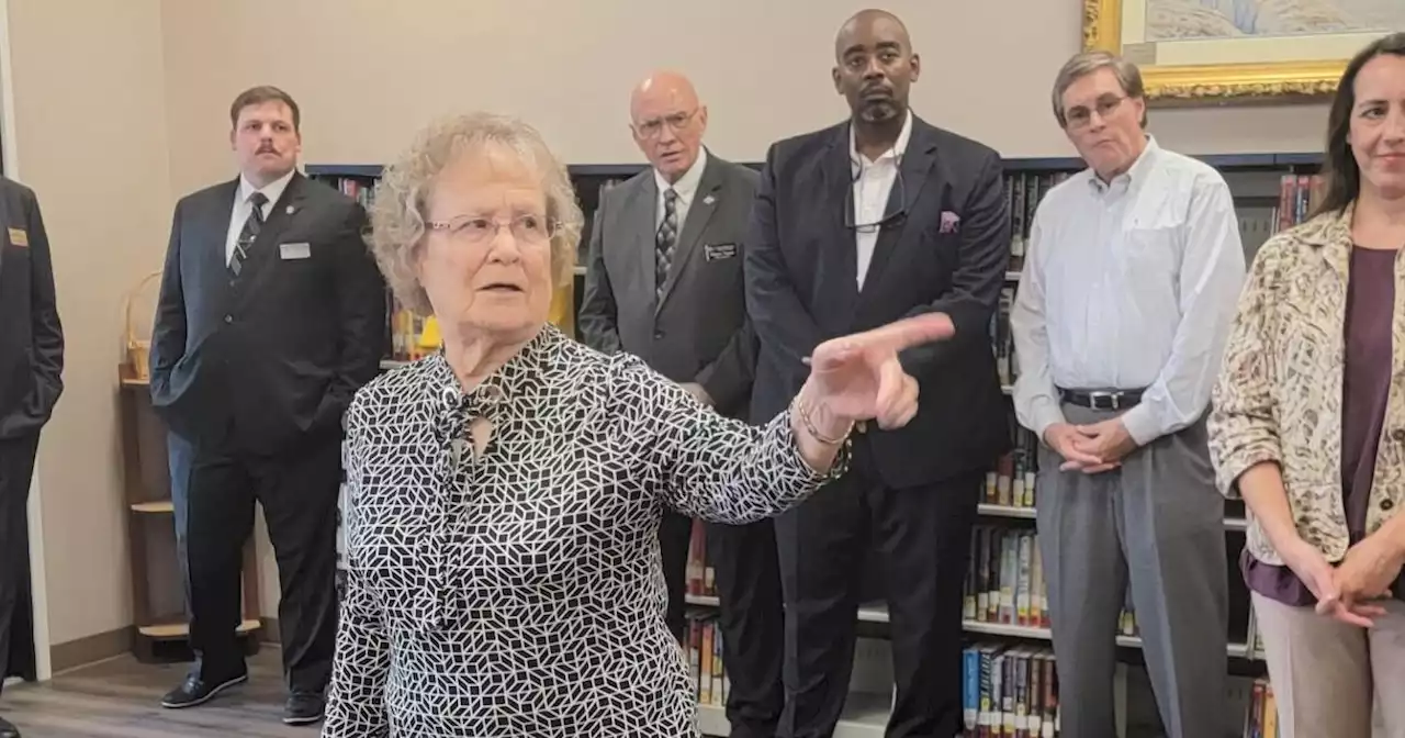 Ozark-Dale County Library gets new home in Union Central shopping center