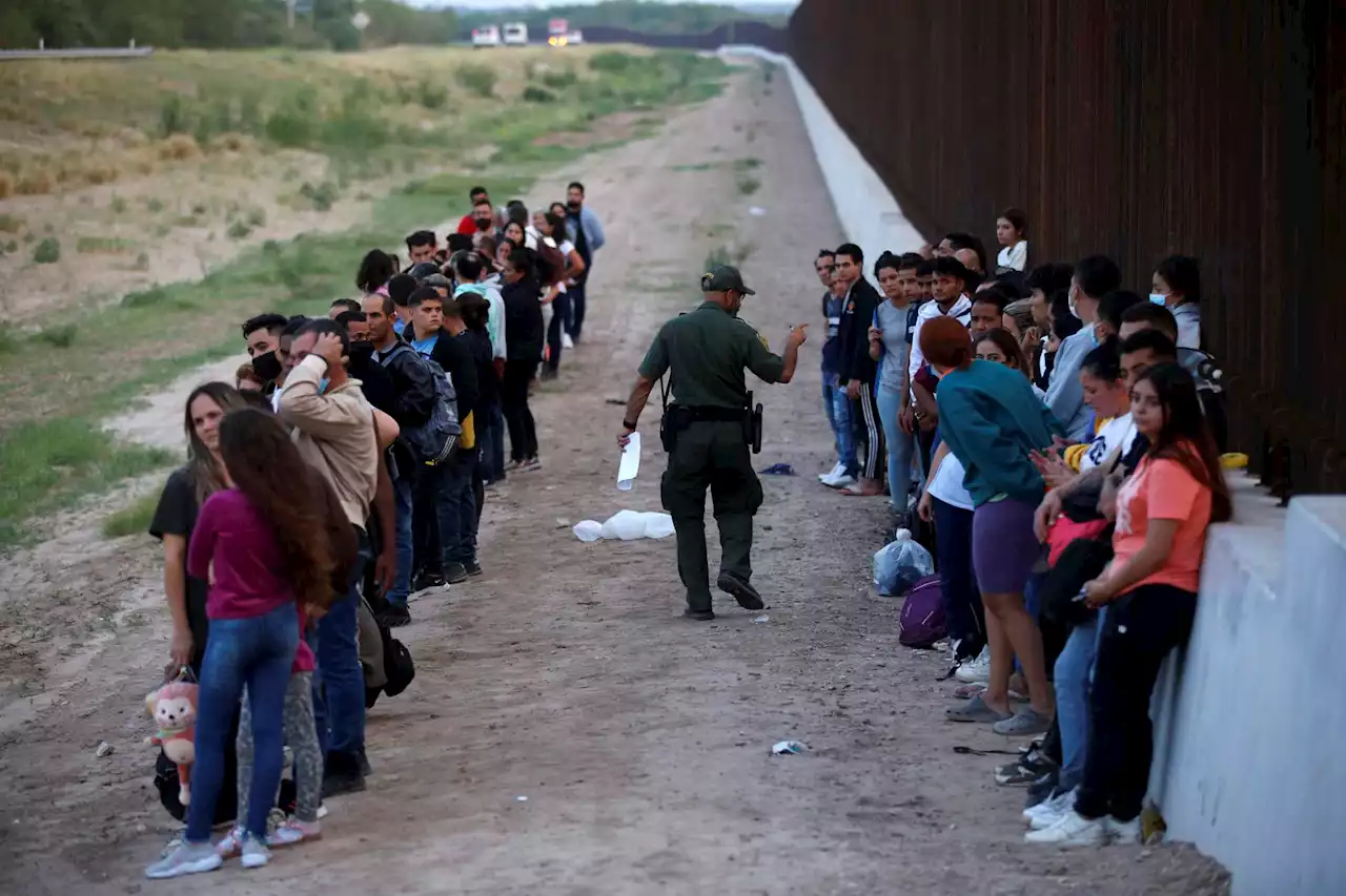 Border Patrol reports 2.4 million migrant arrests at southwest border this year, the most ever