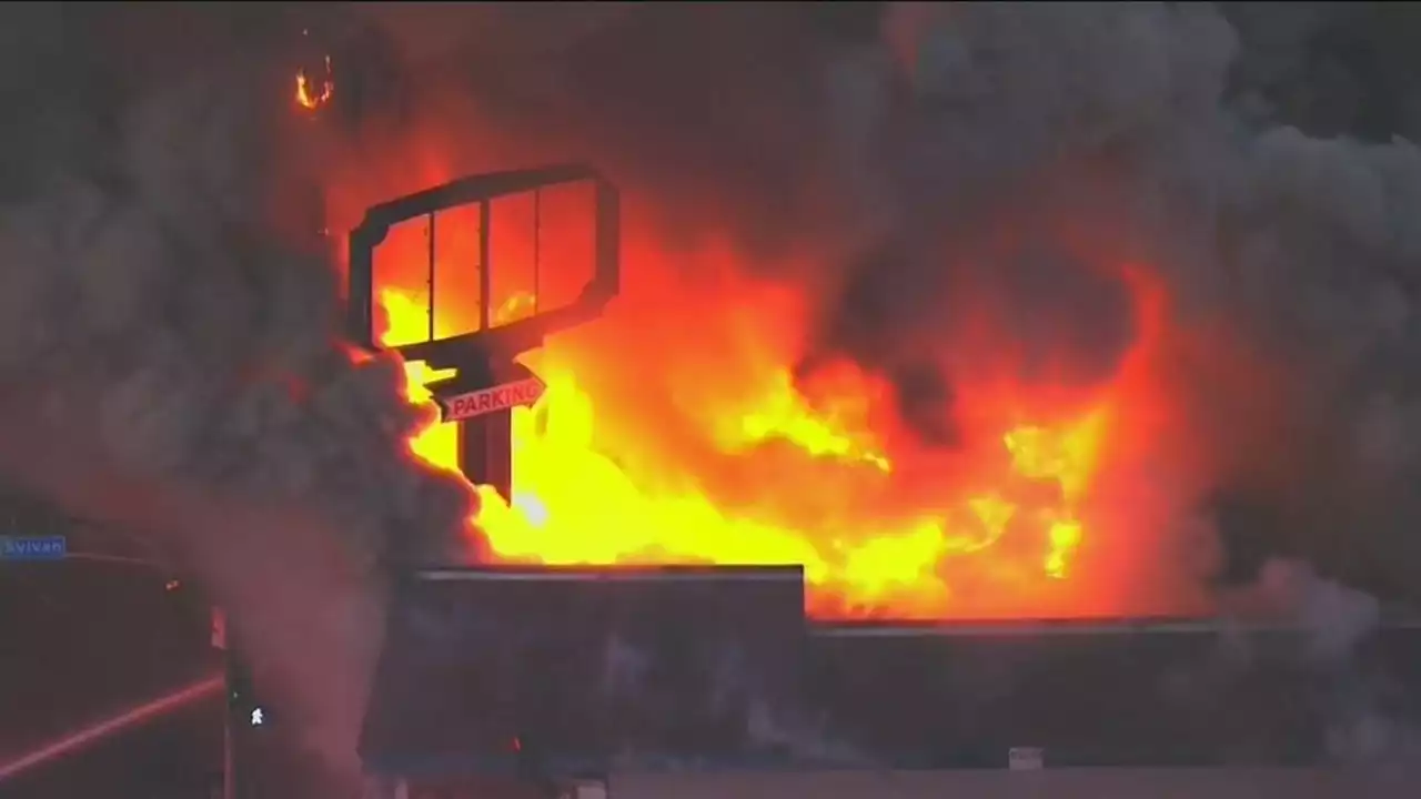 Crews battling North Hollywood building fire