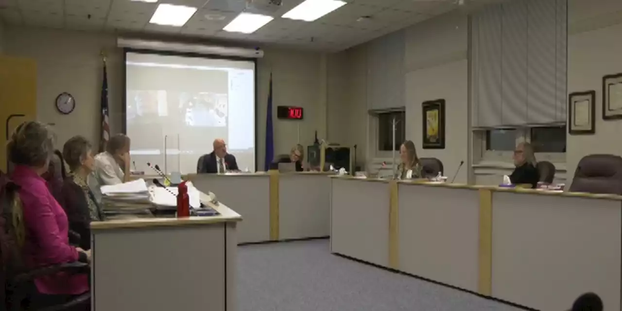 Fairbanks City Council welcomes new mayor, two new members