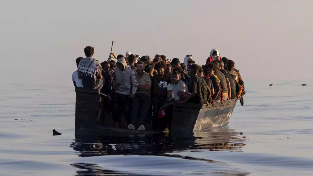 Migranti, Mediterranea-Saving Humans: “1300 persone in pericolo sono state soccorse da Guardia costiera e GDF, ma chiediamo notizie ufficiali”