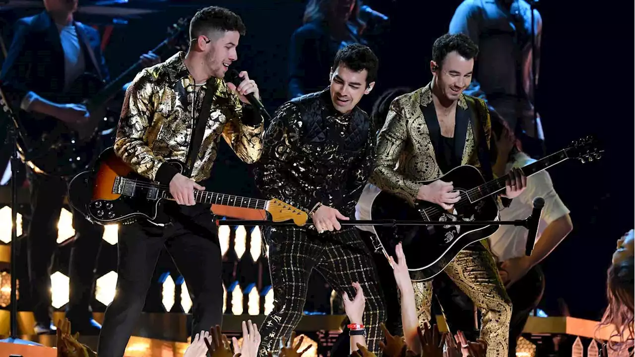 Jonas Brothers to Perform During Cowboys' Thanksgiving Halftime Show