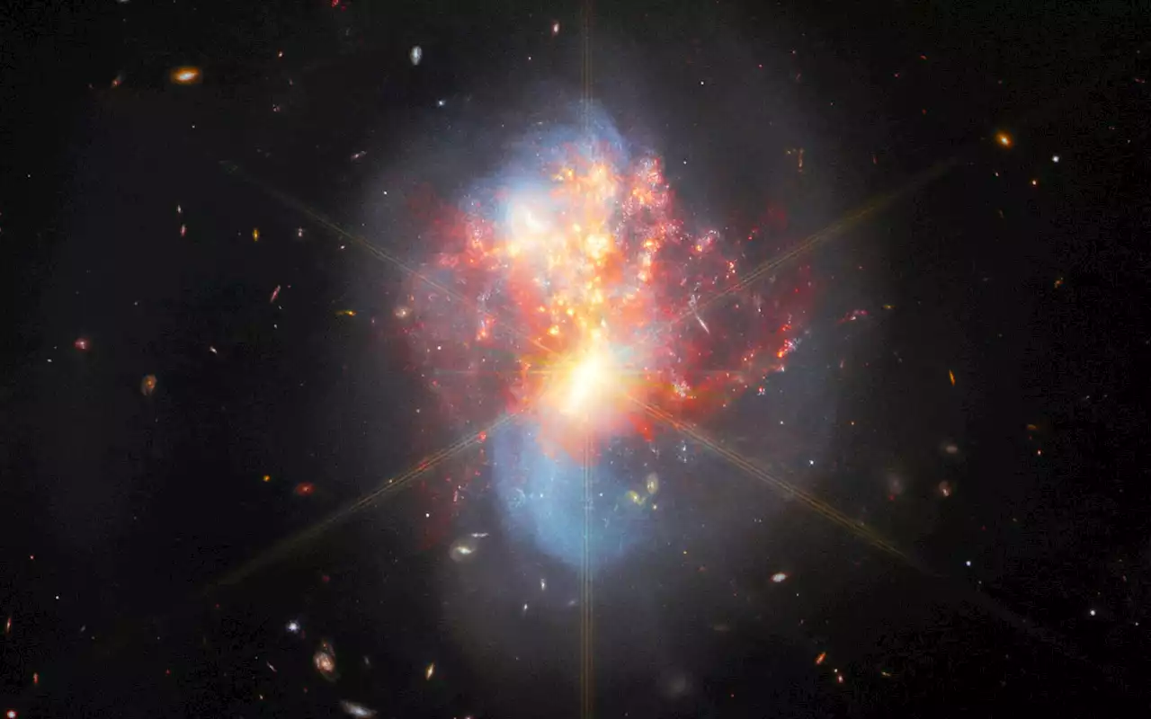 Galactic Collision: Webb Space Telescope Explores Frenzied Star Formation in Merging Galaxies