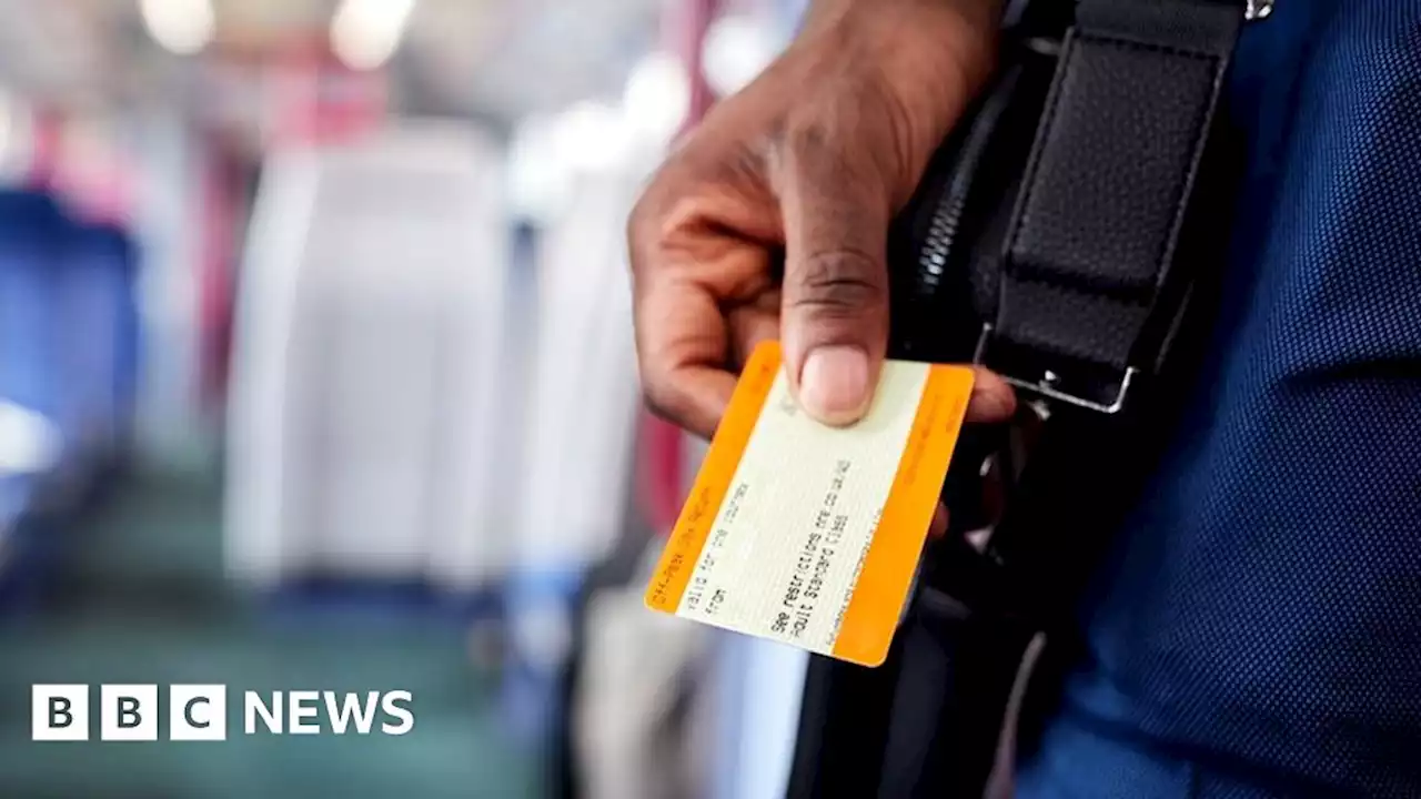 Ticketless train travellers to face £100 penalty