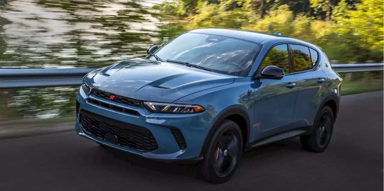 2023 Dodge Hornet Is Dawn of Brand's 'Electrified Performance' Era