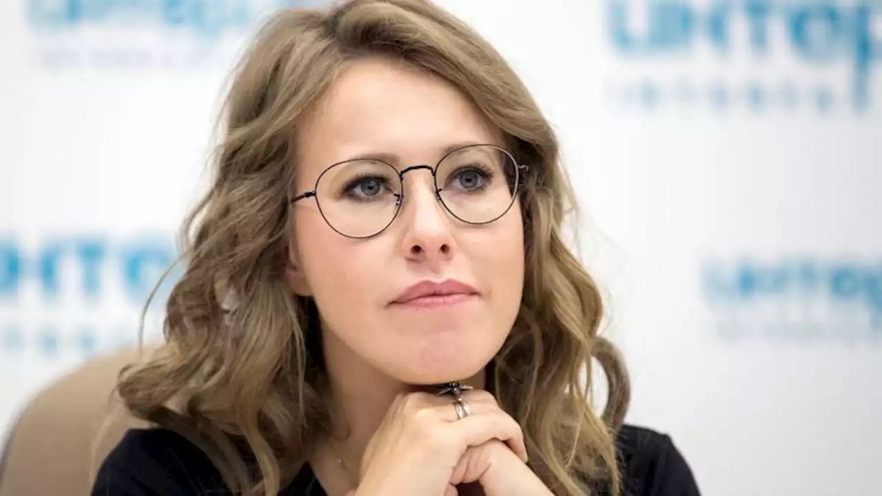 TV host and ex-presidential candidate Ksenia Sobchak flees Russia after apartment search | CNN