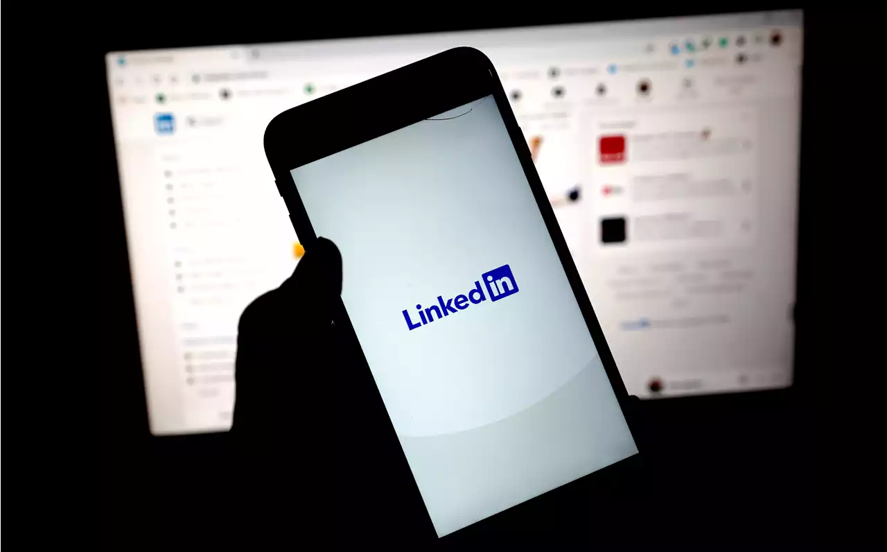 LinkedIn Wants To Help Users Detect And Report Fake Accounts