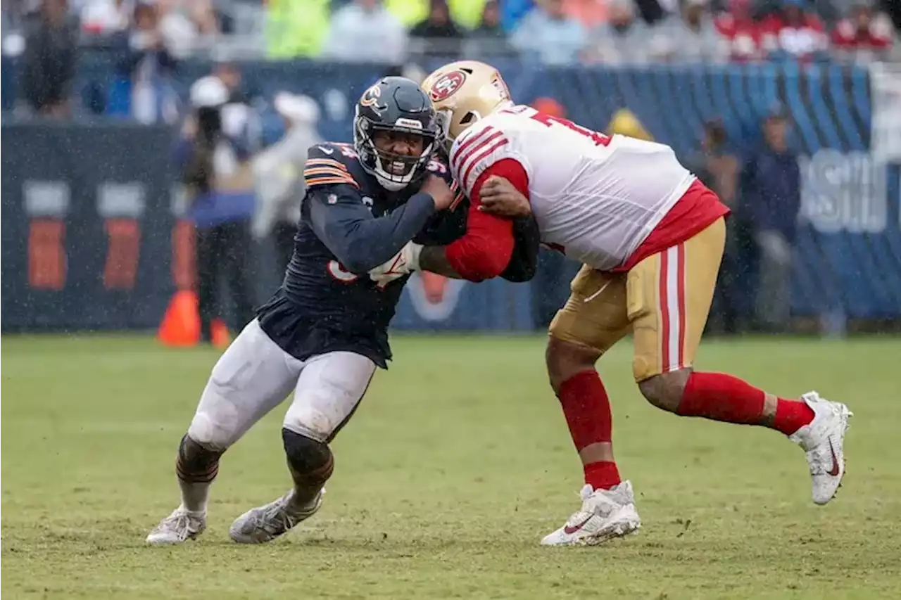 Eagles acquire Pro Bowl pass rusher Robert Quinn in trade with the Bears